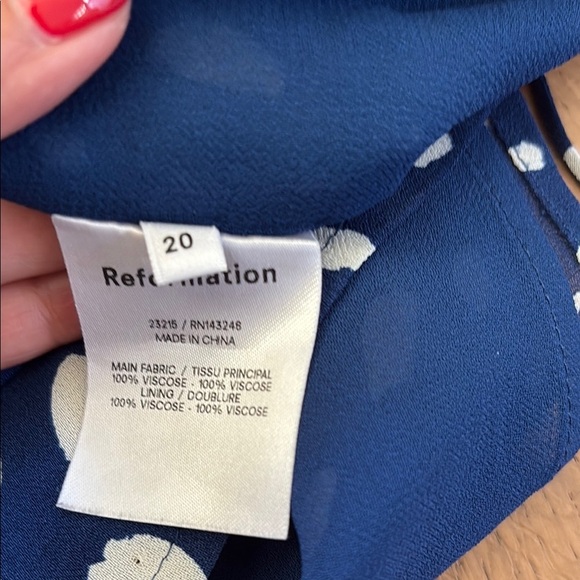 Reformation liza top size 20 - Picture 3 of 4
